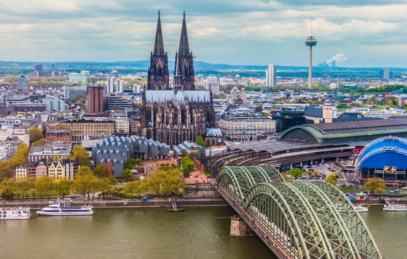 Photo wallpaper the sky, clouds, city, the city, river, Germany, horizon, Cathedral