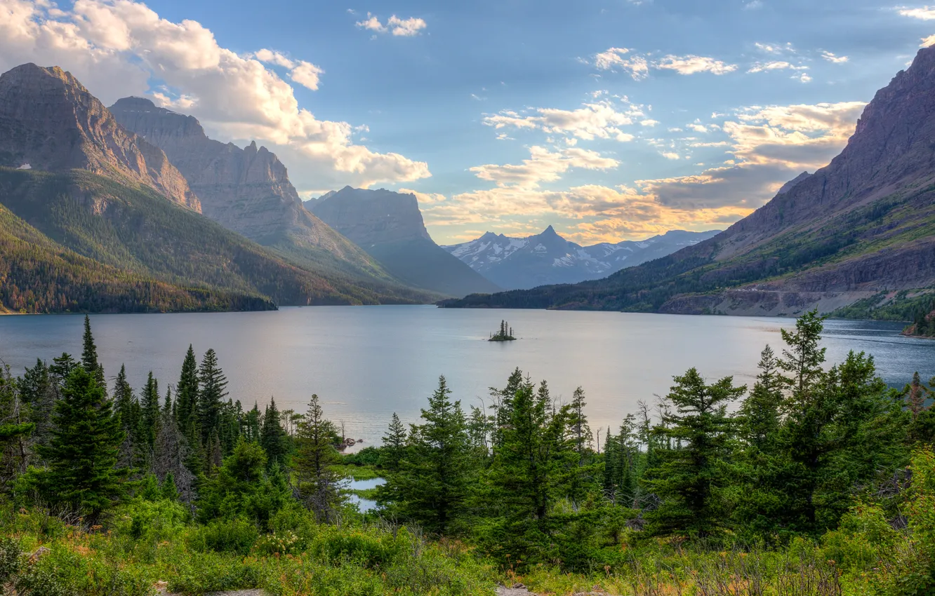 Photo wallpaper the sky, trees, mountains, lake, island, USA, Glacier National Park, Montana