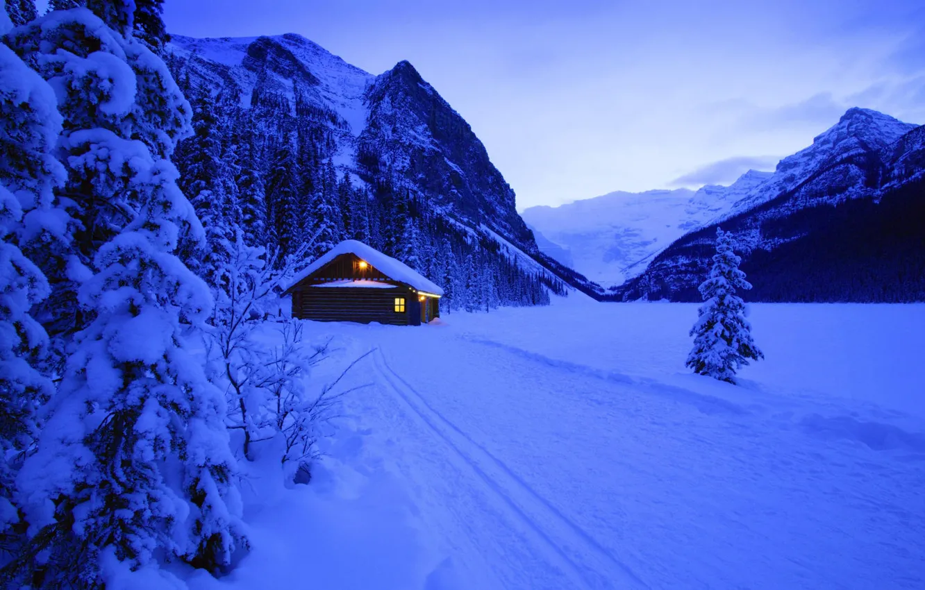 Photo wallpaper winter, snow, house, new year