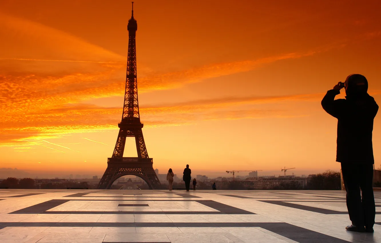 Photo wallpaper France, Paris, Sunset, The sky, Clouds, The evening, Area, People