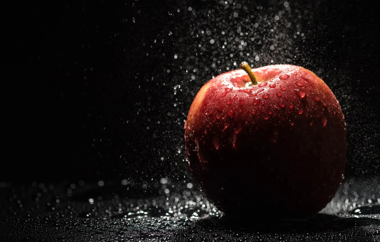 Photo wallpaper water, drops, Apple, fruit