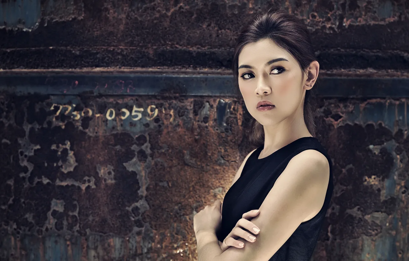 Photo wallpaper look, background, model, hands, rust, Asian