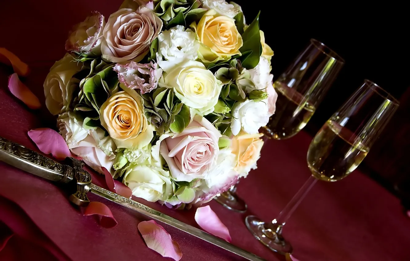 Photo wallpaper holiday, bouquet, champagne