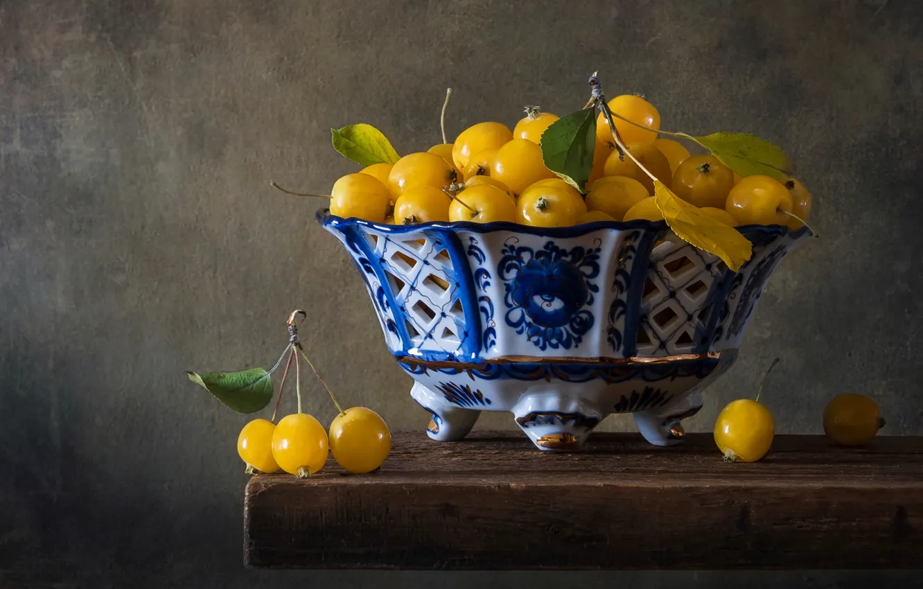 Photo wallpaper leaves, yellow, table, background, apples, still life, kitaika, vase