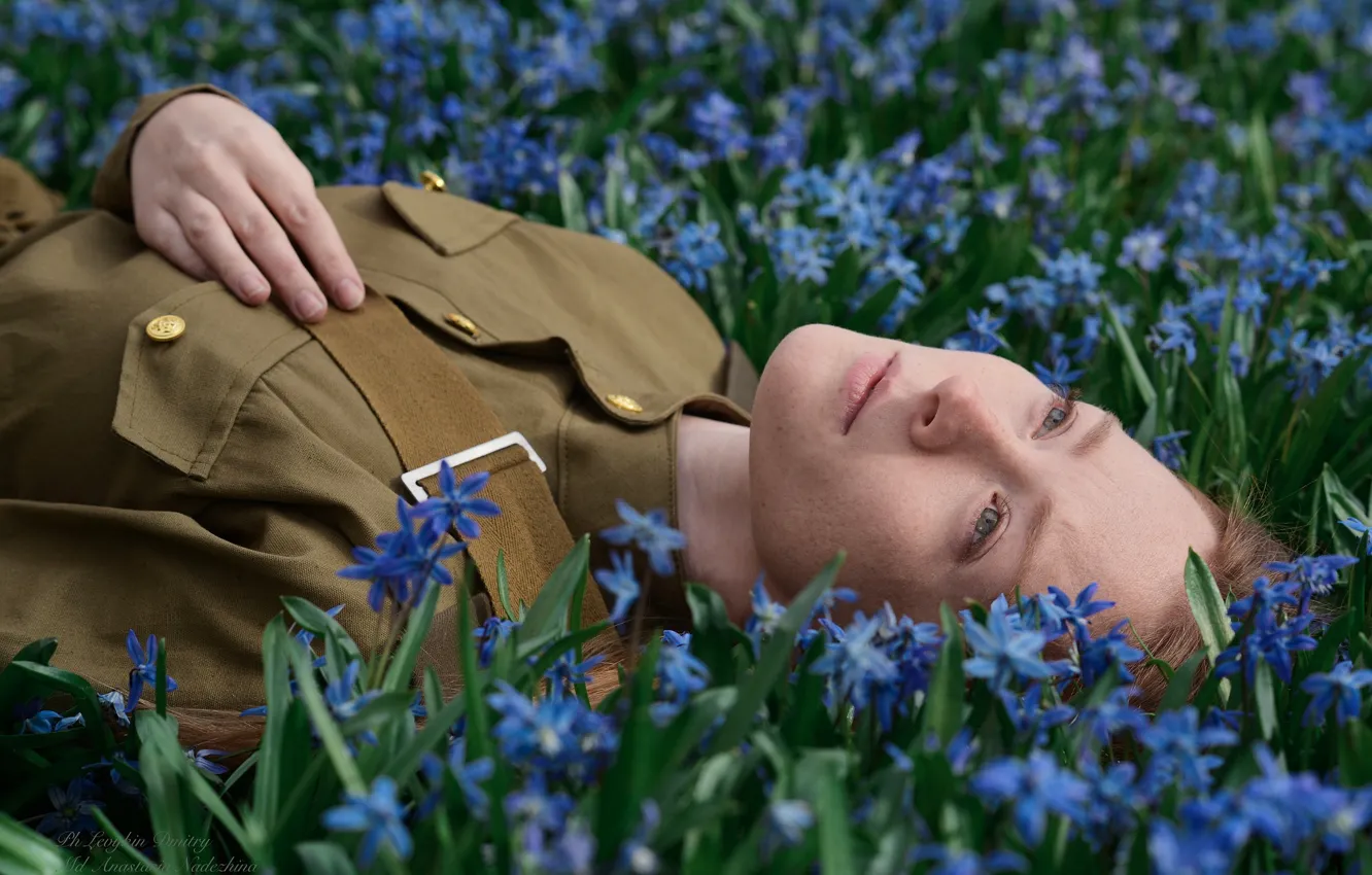 Photo wallpaper girl, flowers, lies, military uniform, Dmitry Levykin