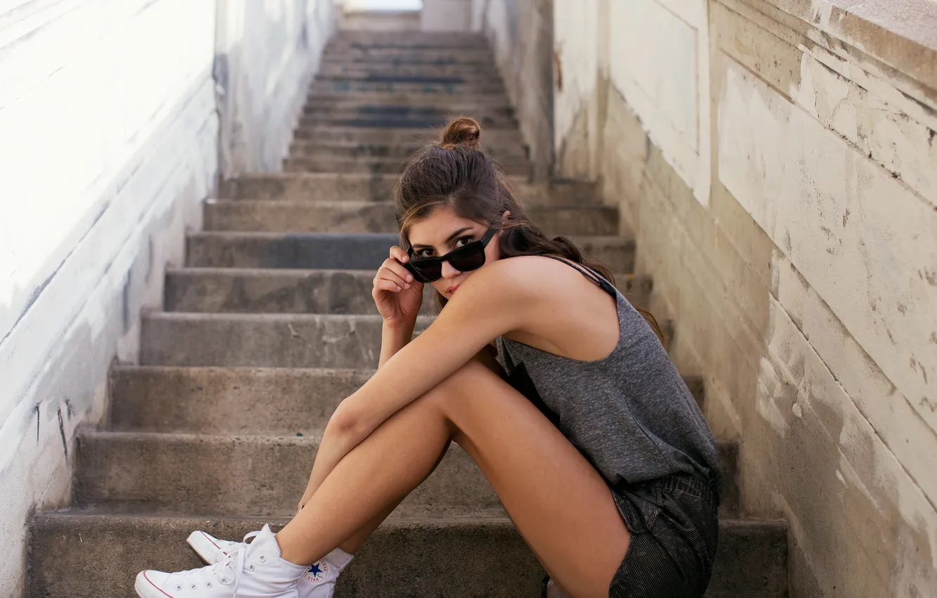 Photo wallpaper girl, sneakers, Mike, sitting