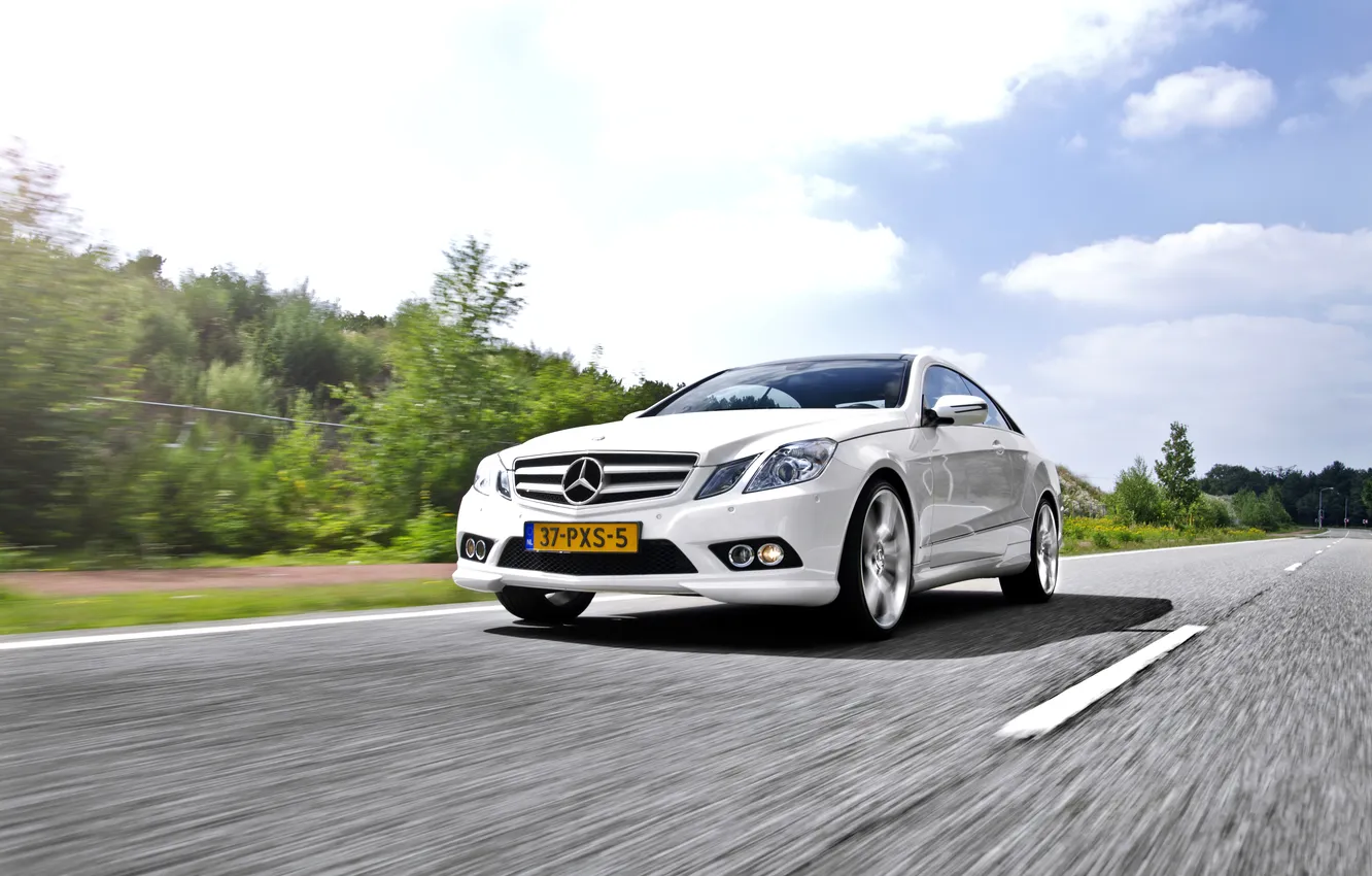 Photo wallpaper road, white, white, front, Mercedes-benz, Mercedes Benz, E-class