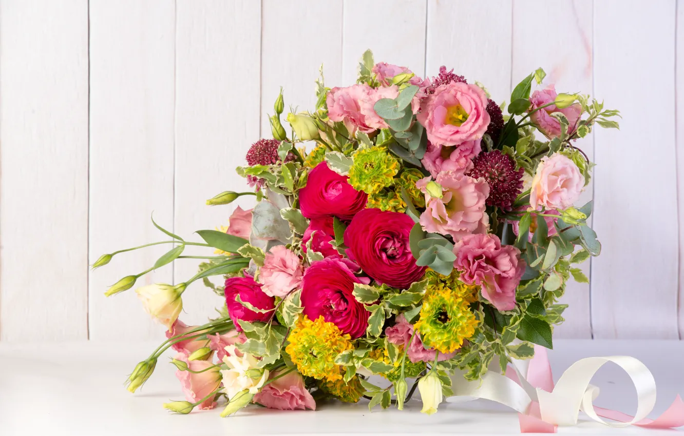 Photo wallpaper roses, bouquet, eustoma