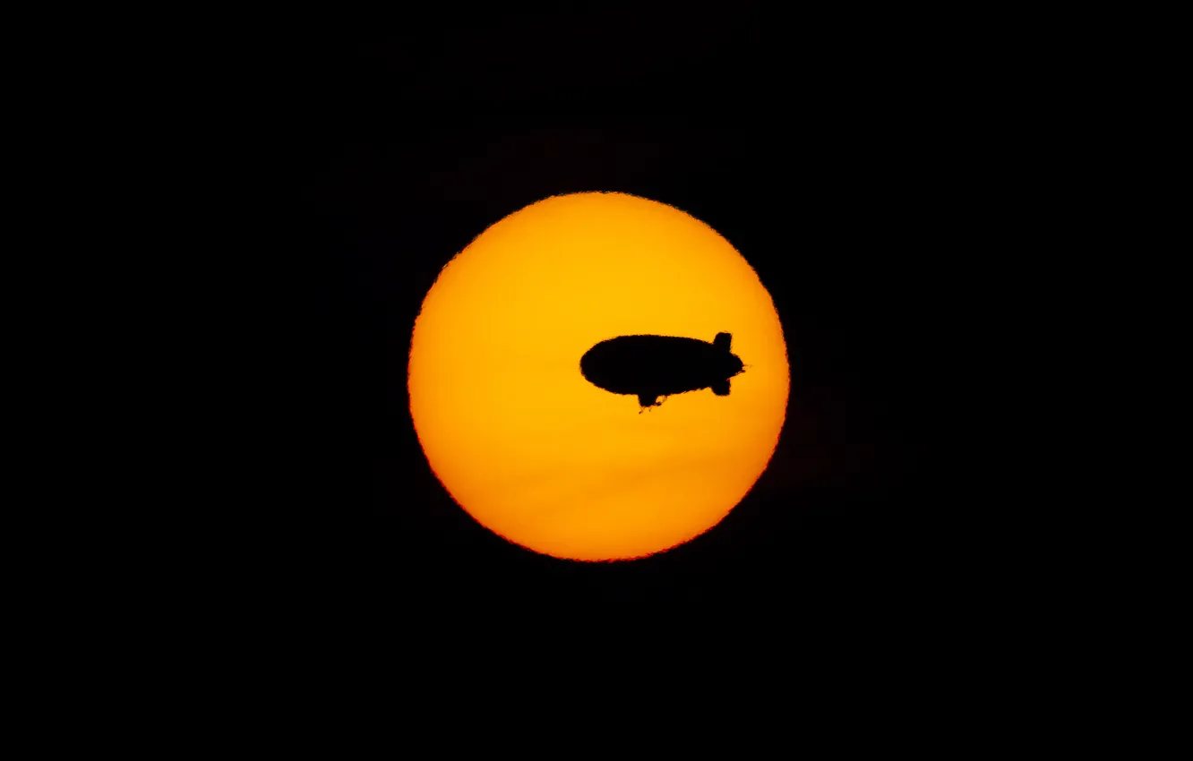 Photo wallpaper the sun, flight, silhouette, the airship