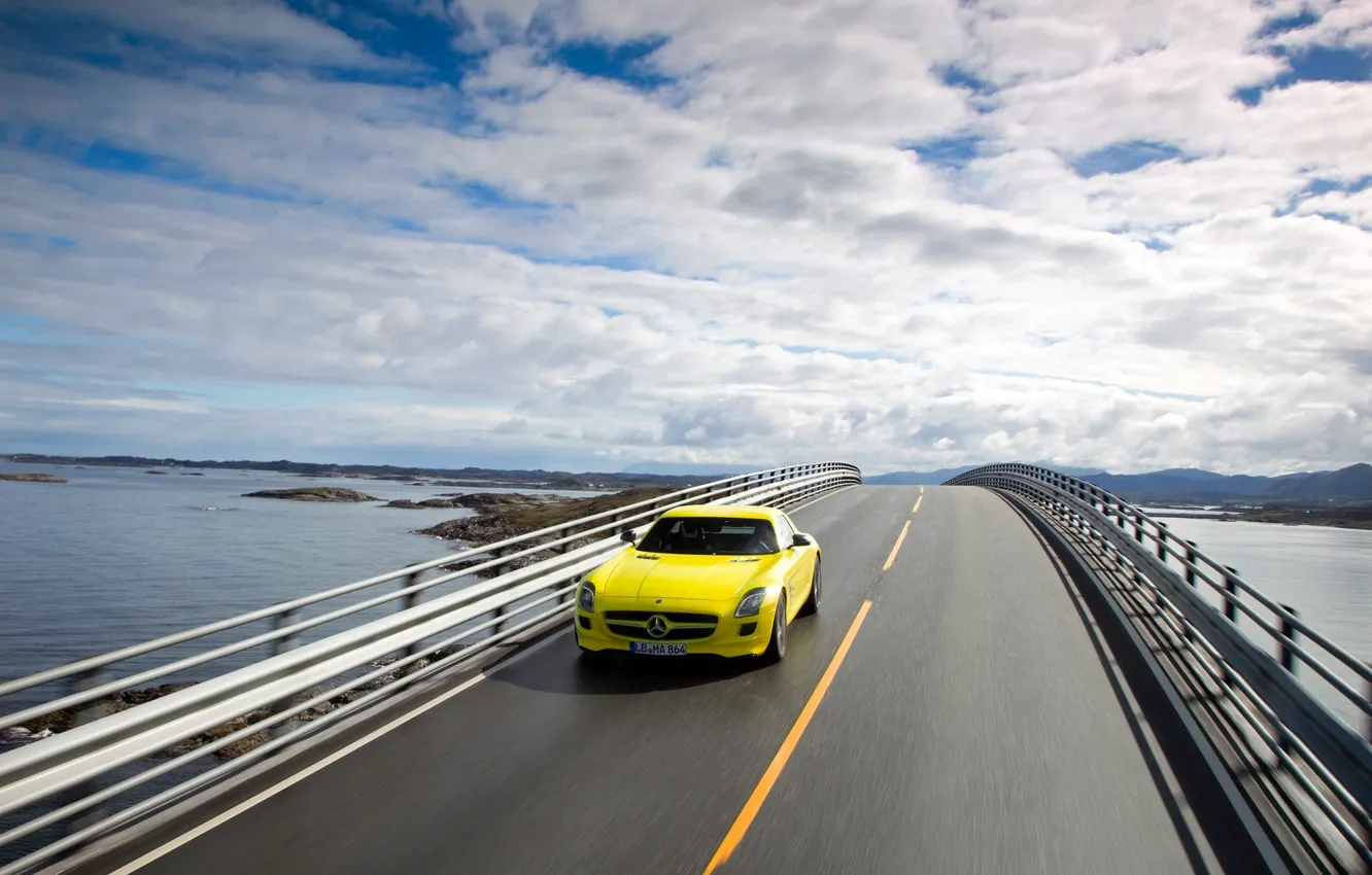 Photo wallpaper clouds, track, Mercedez Benz SLS AMG E-Cell