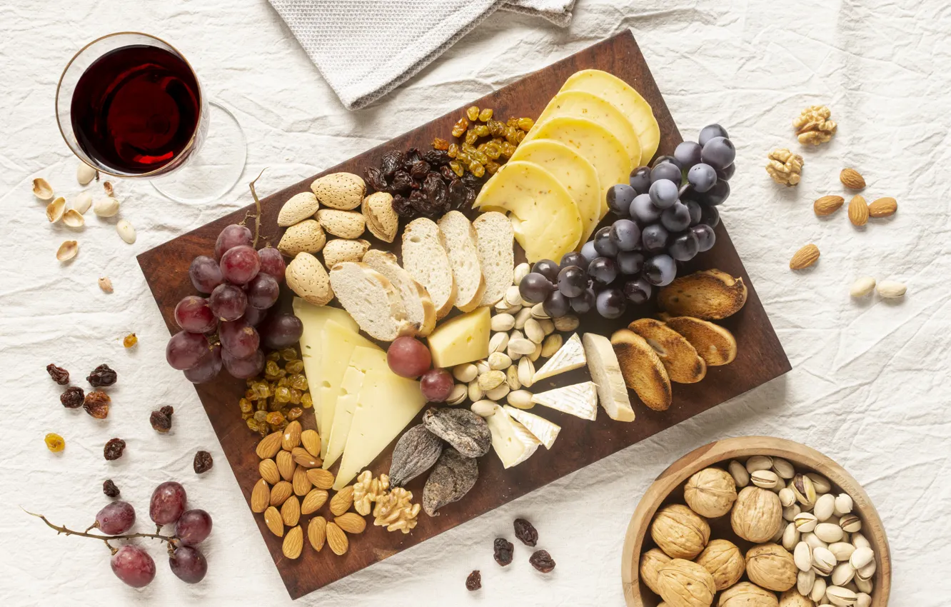 Photo wallpaper wine, cheese, grapes, nuts, raisins, cheese plate, Dor blue, Cheese