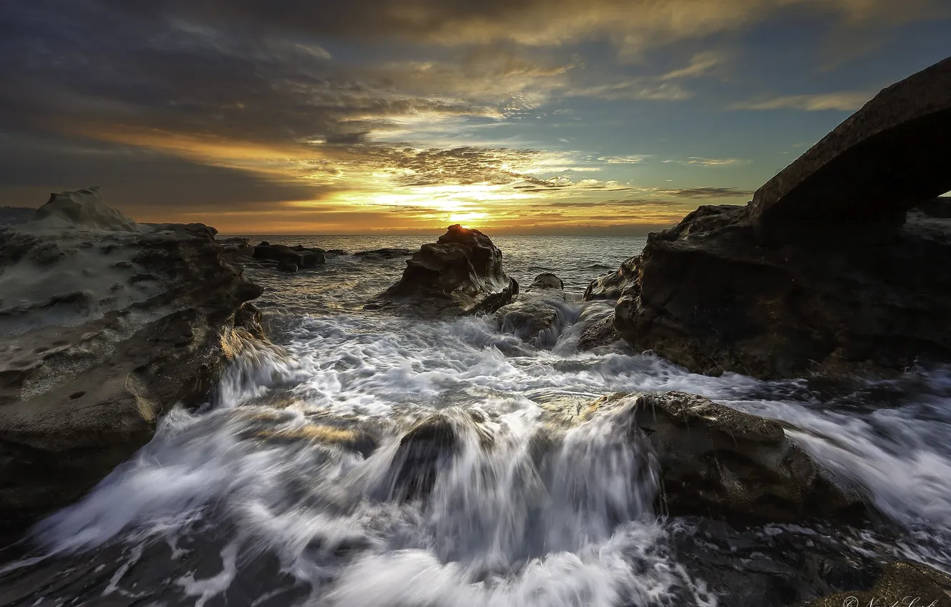 Photo wallpaper the ocean, rocks, dawn, coast, horizon