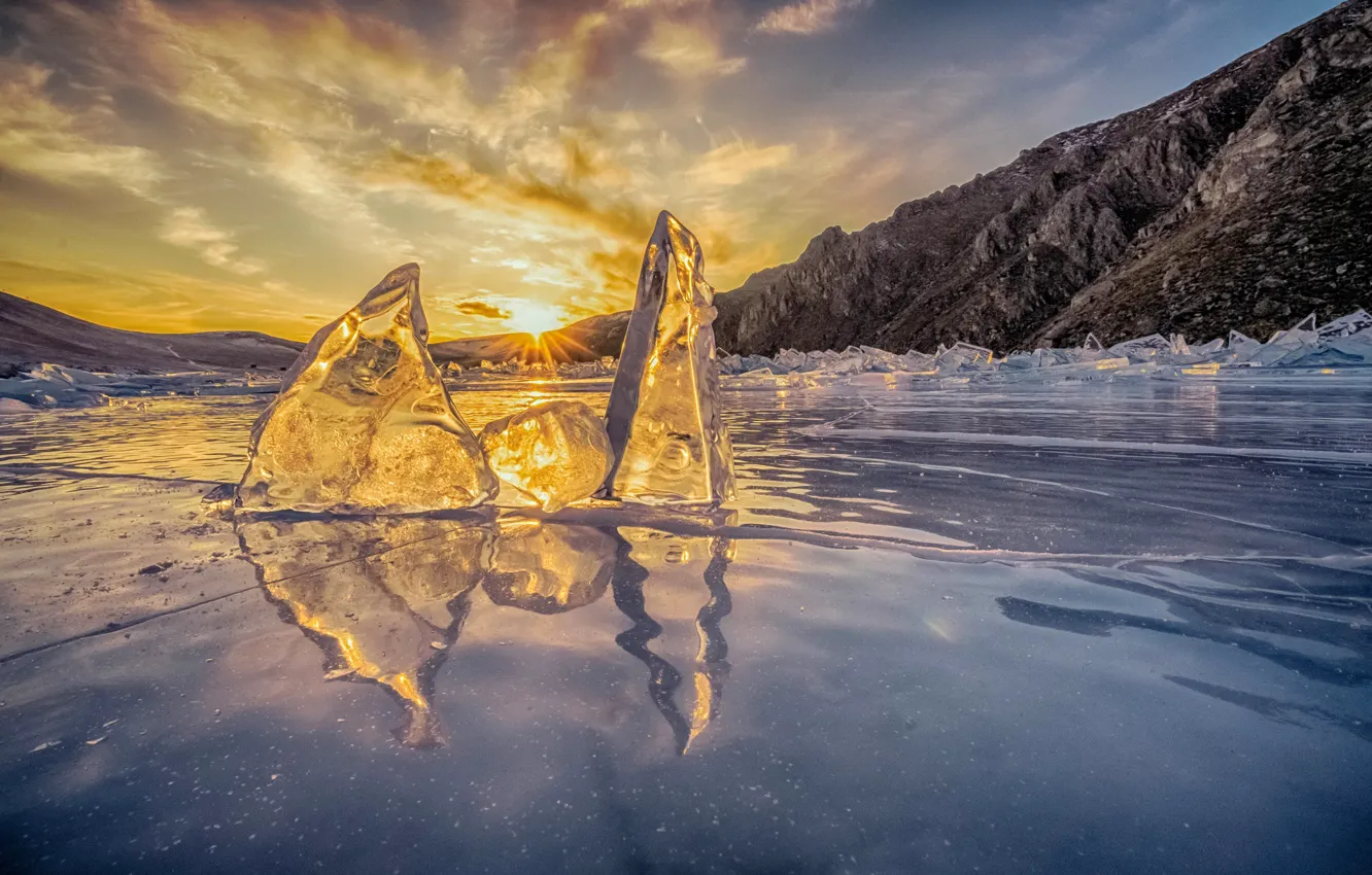 Photo wallpaper ice, the sky, water, the sun, clouds, rays, lake, shore