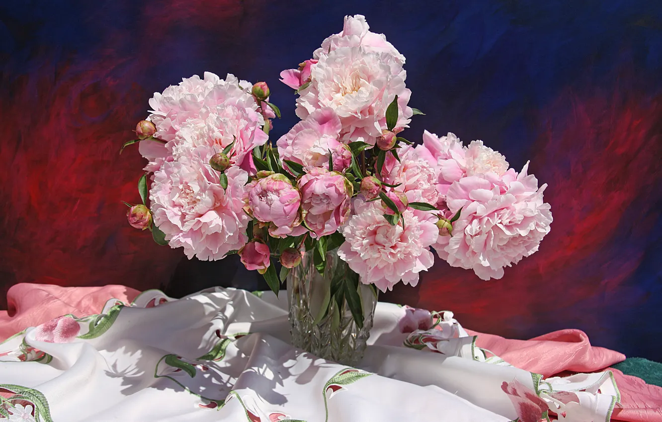 Photo wallpaper light, table, bouquet, vase, pink, still life, buds, tablecloth