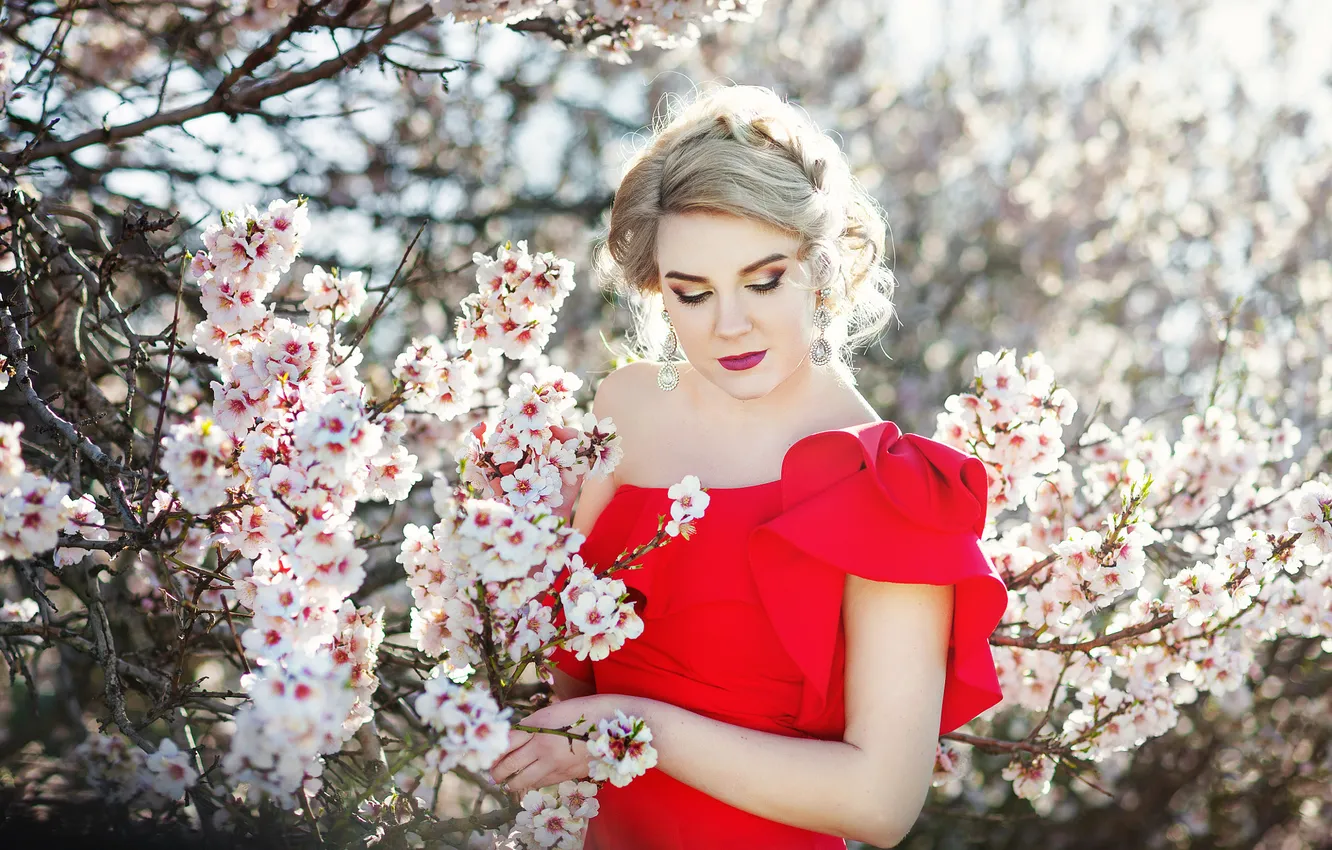 Photo wallpaper girl, light, flowers, branches, nature, pose, spring, hands