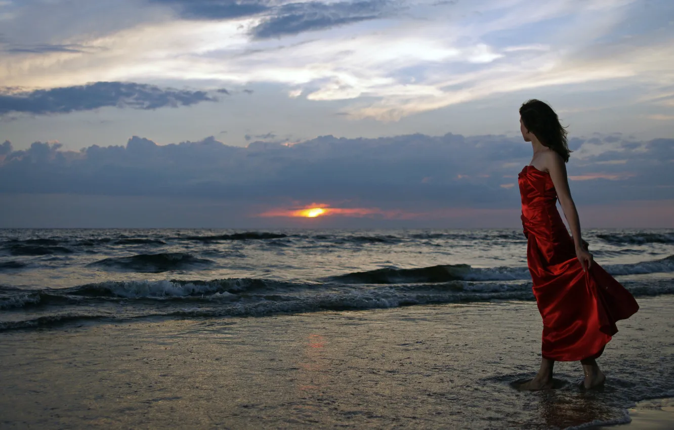 Photo wallpaper sea, girl, the evening
