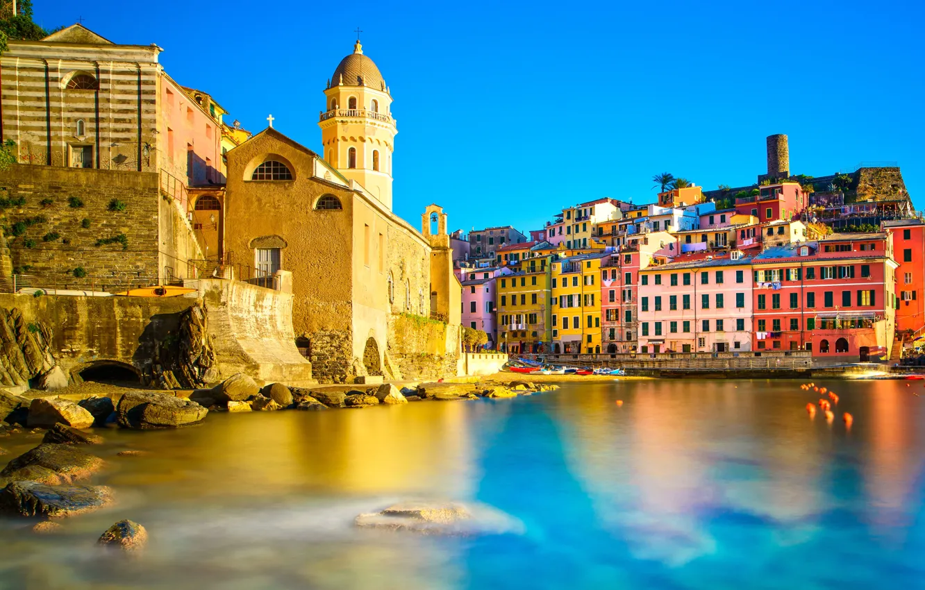 Photo wallpaper sea, the sky, the sun, stones, shore, boat, home, Italy