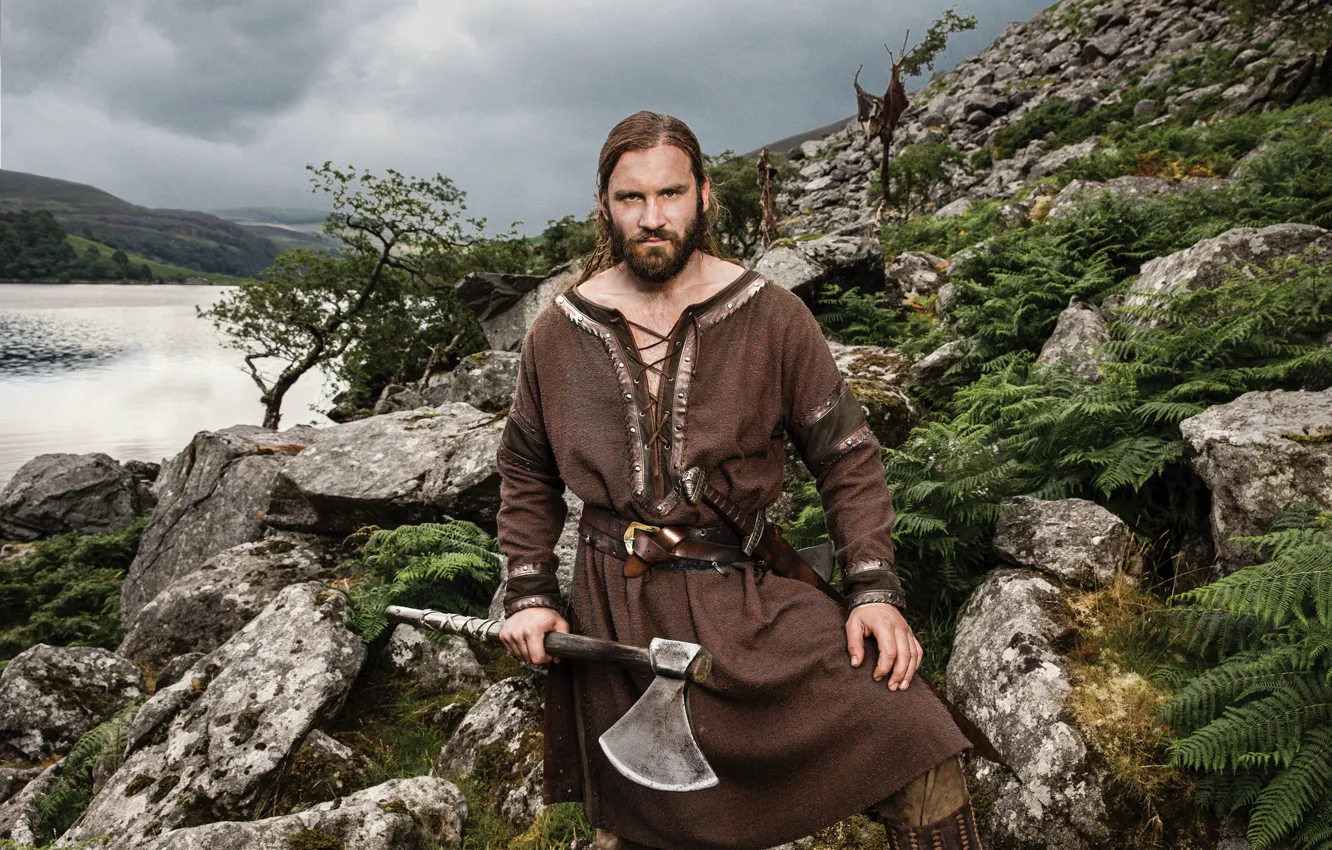 Photo wallpaper nature, the series, axe, drama, Vikings, historical, The Vikings, Clive Standen