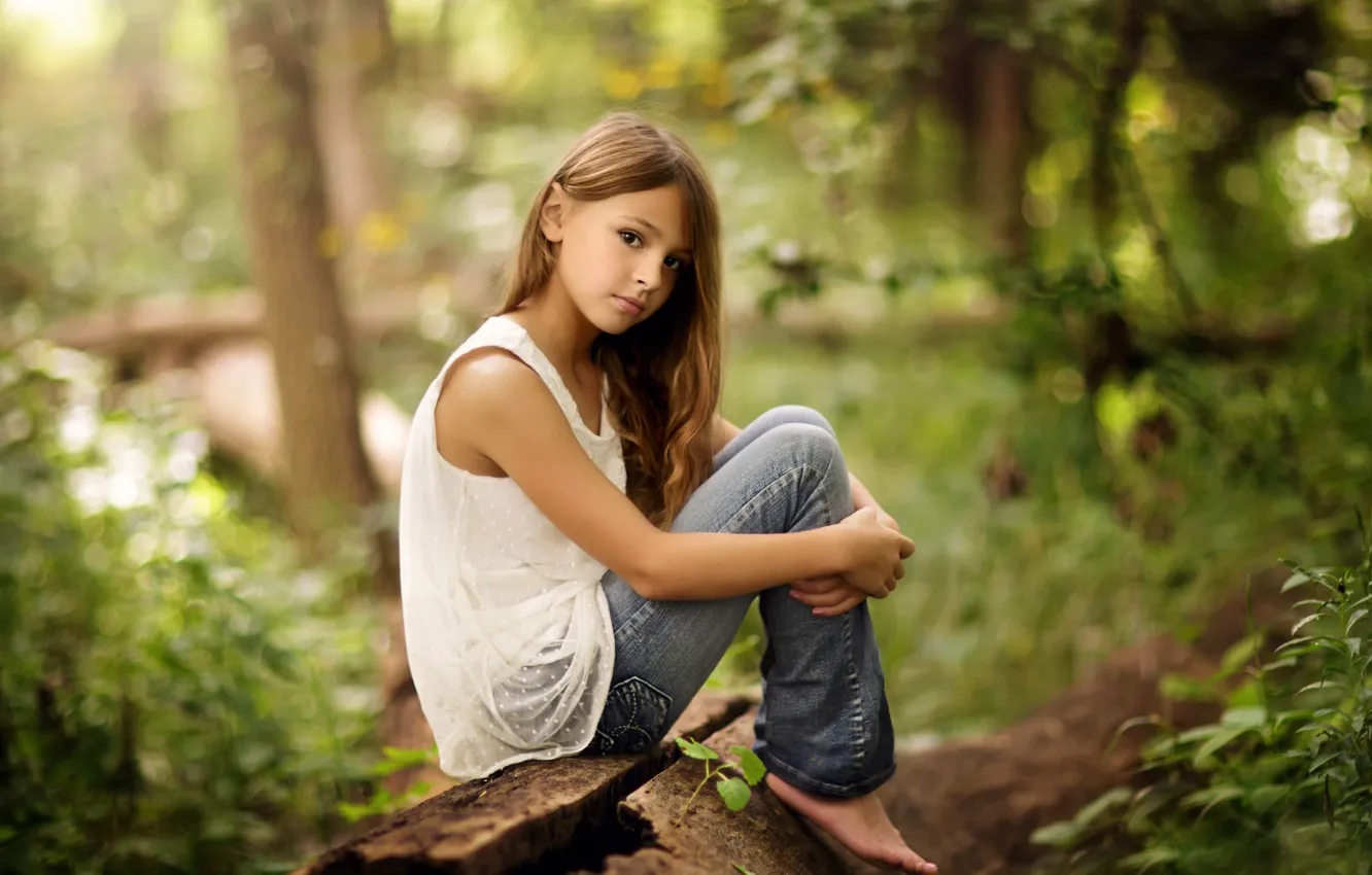 Photo wallpaper nature, jeans, girl, alone