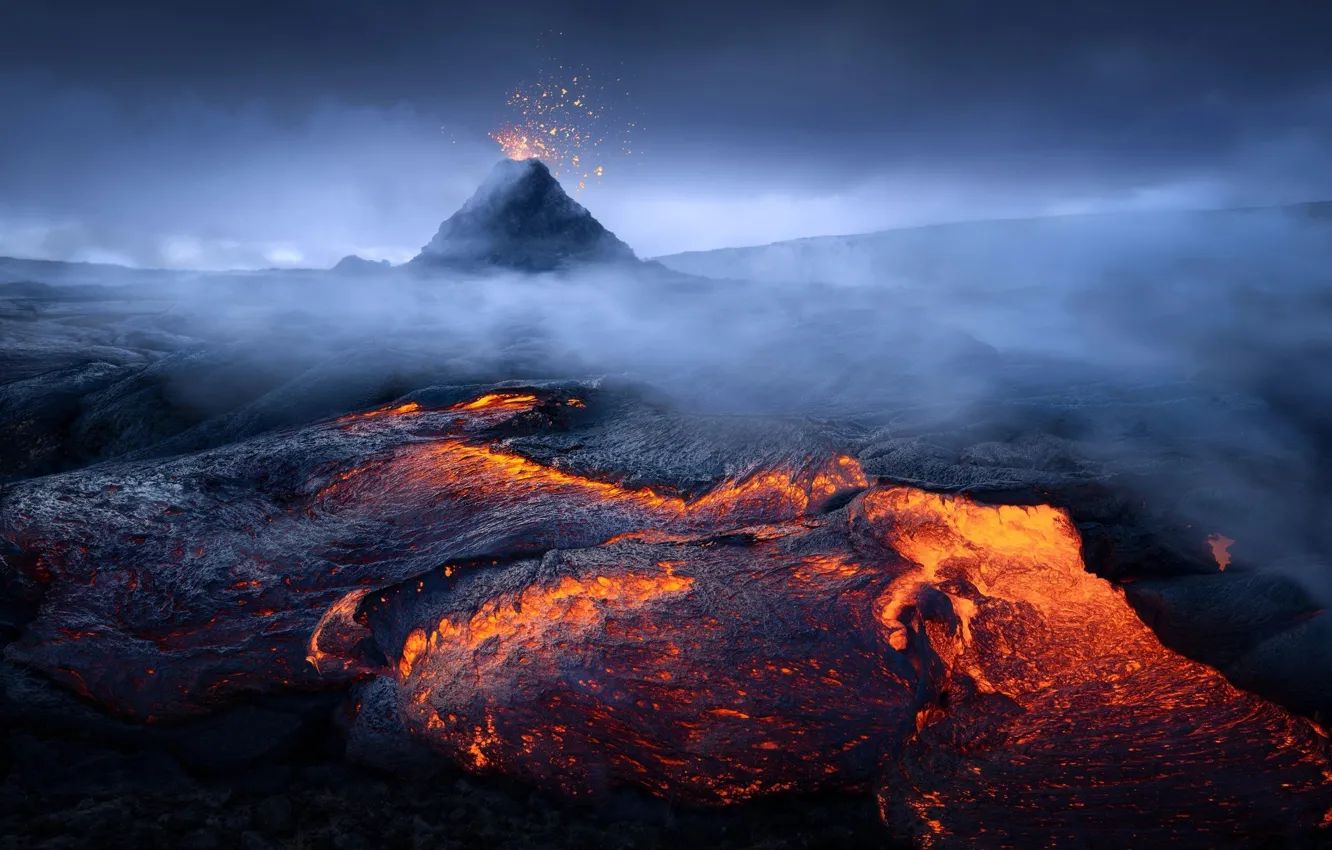 Photo wallpaper smoke, Iceland, Iceland, the eruption of the volcano, volcano, lava fields, natural phenomenon, lava flows