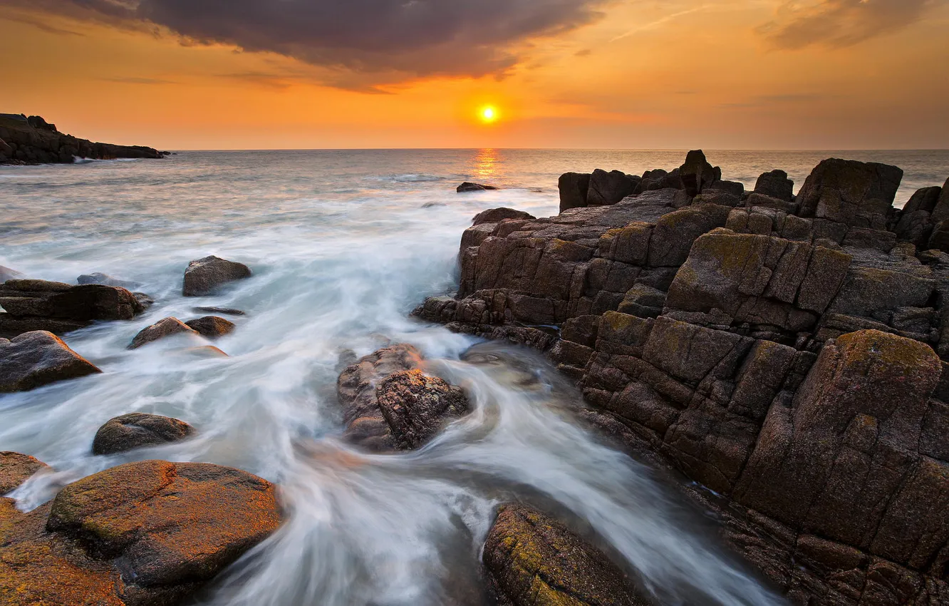 Photo wallpaper beach, the ocean, rocks, dawn