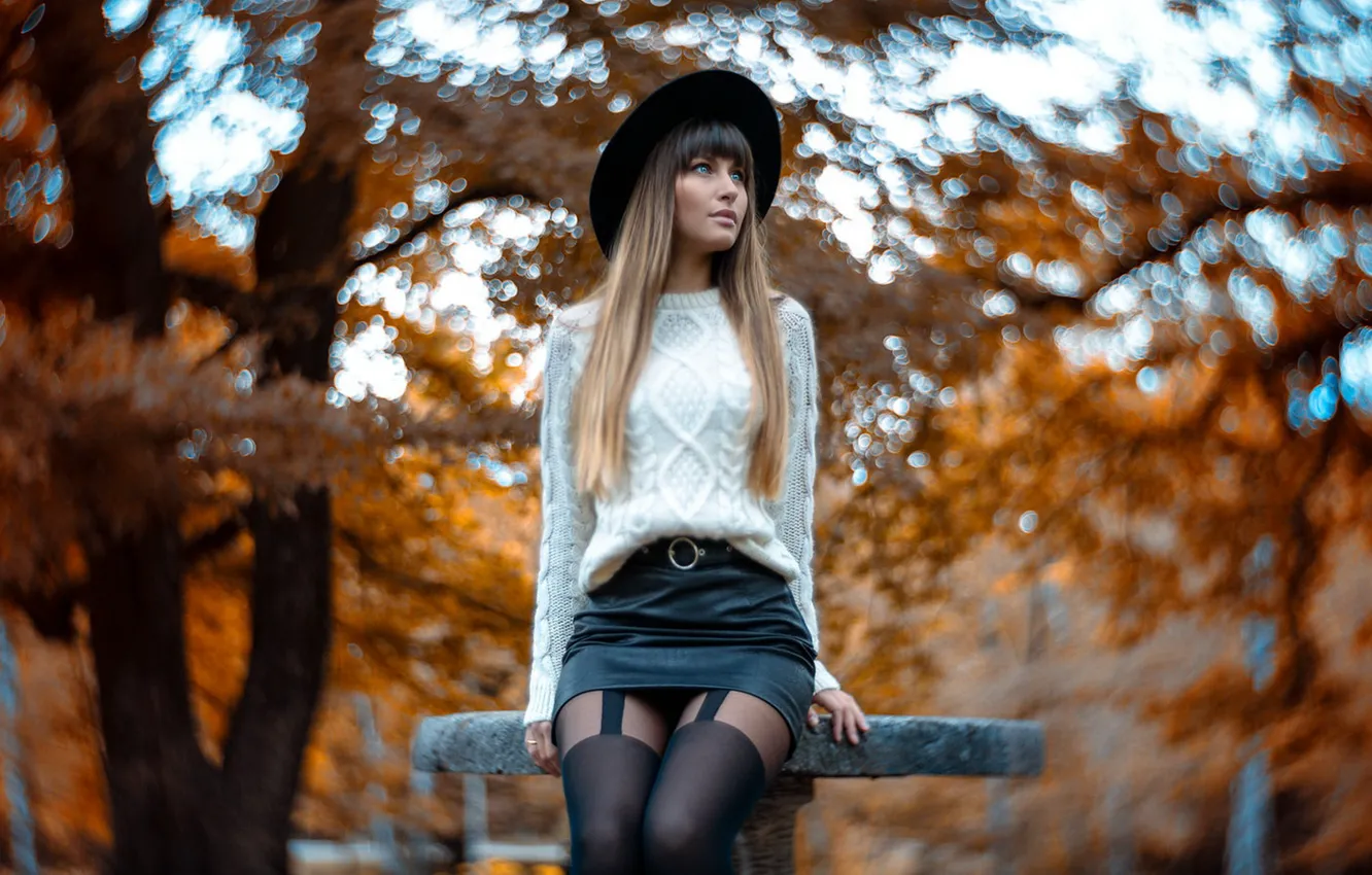 Photo wallpaper girl, pose, Kristina