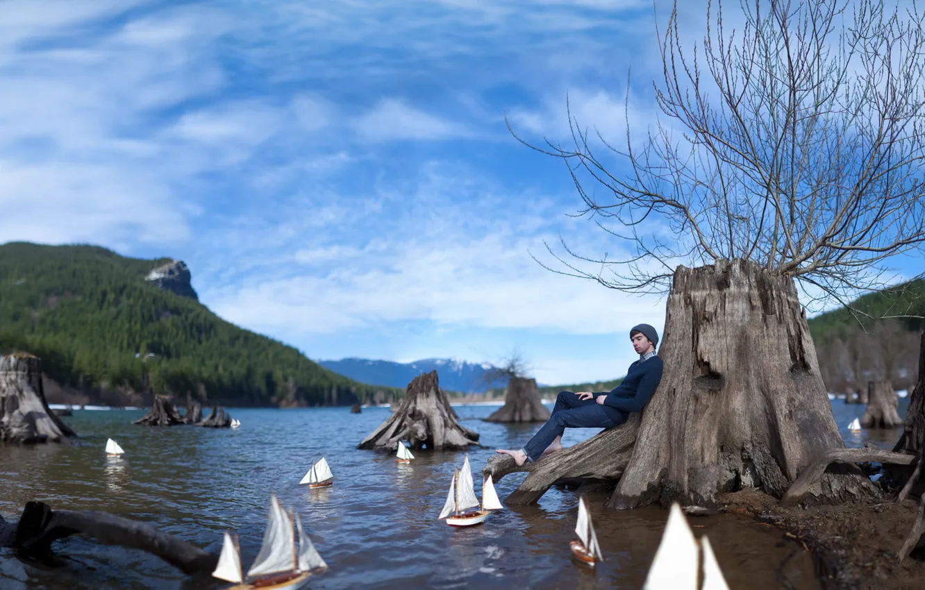 Photo wallpaper dreams, lake, the situation, guy, boats