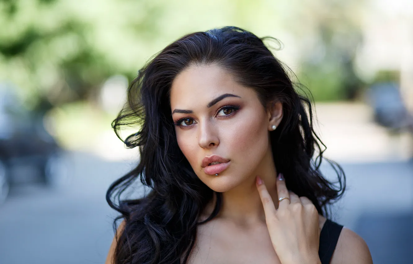 Photo wallpaper pose, background, portrait, makeup, piercing, brunette, hairstyle, beauty
