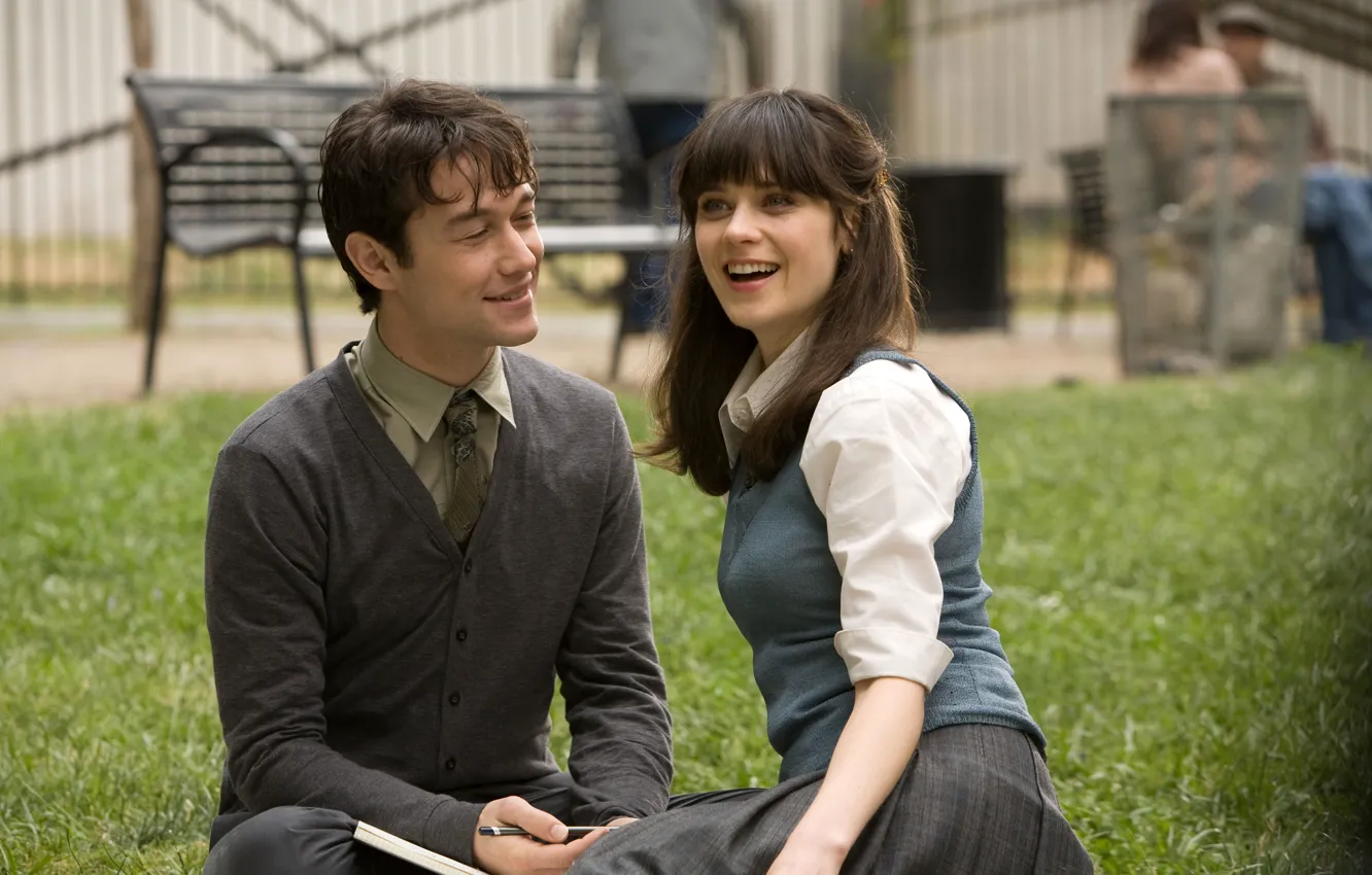 Photo wallpaper grass, smile, Park, mood, 500 days of summer, Joseph Gordon-Levitt, Zooey Deschanel, (500) Days of …