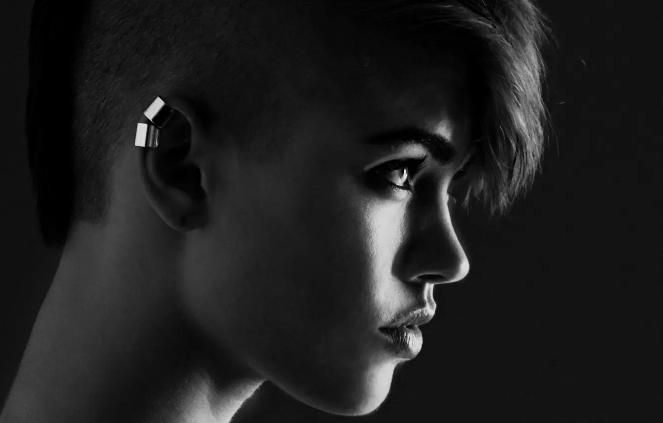 Photo wallpaper girl, haircut, profile, black and white, Brit Linn, Brit Lynn