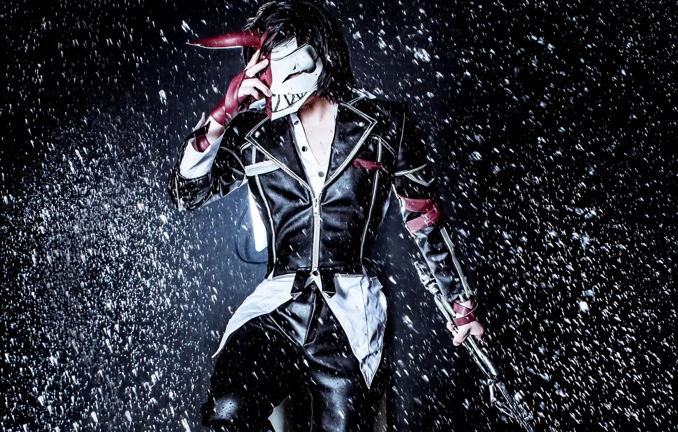 Photo wallpaper rain, mask, guy, cosplay