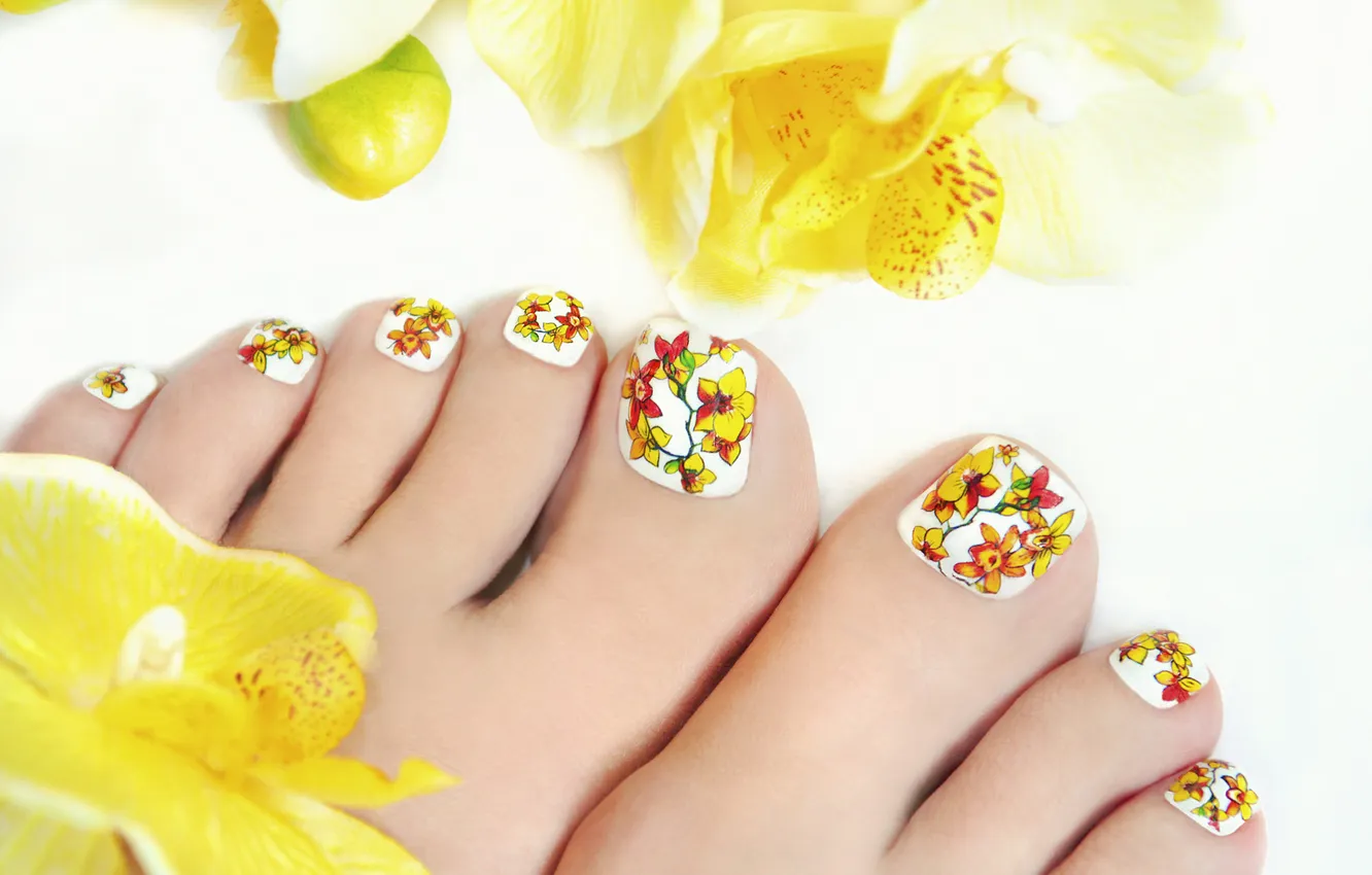 Photo wallpaper feet, fingers, beautiful, flowers, manicure