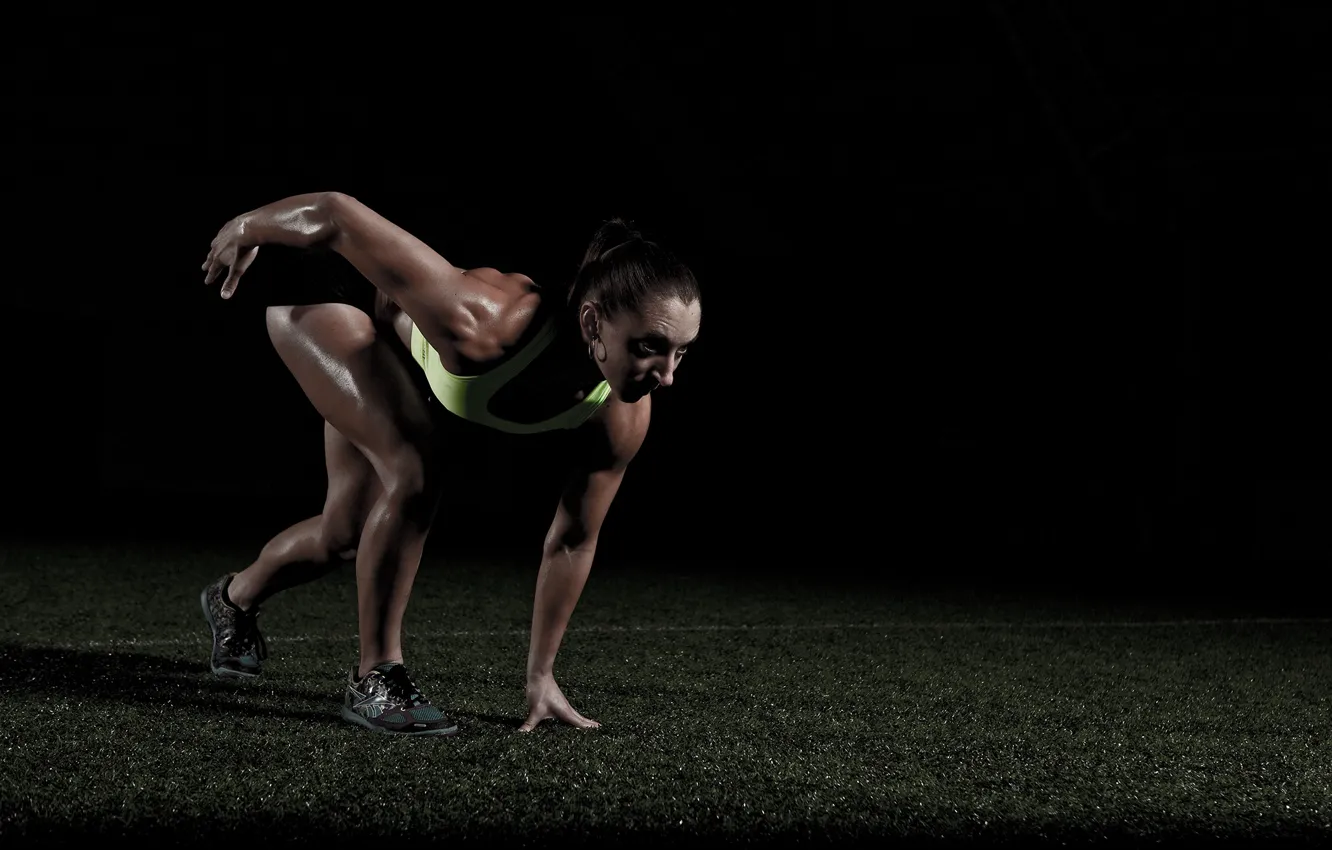 Photo wallpaper brunette, female, athlete, crossfit, Mary Lathrop