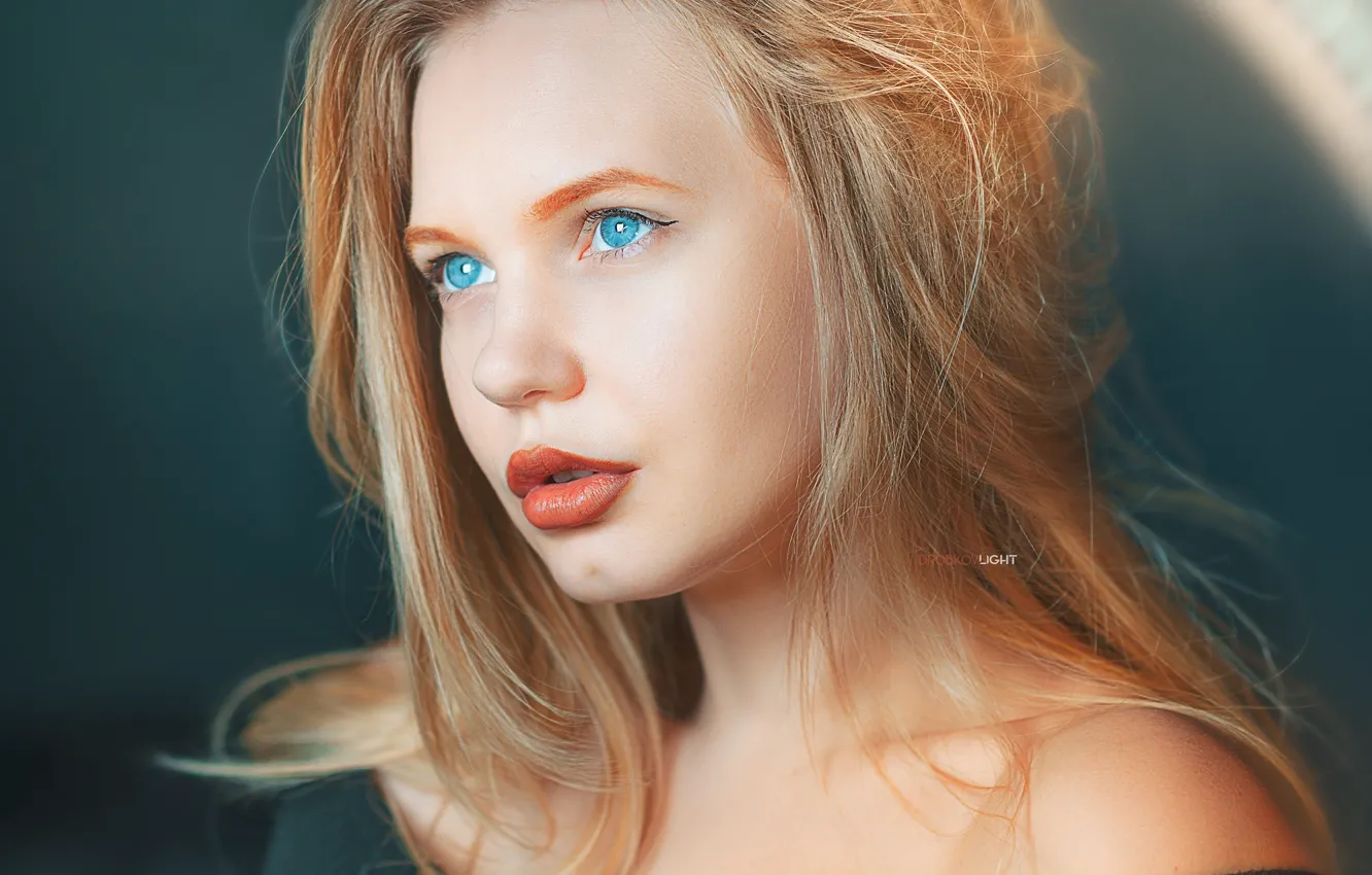 Photo wallpaper look, girl, face, hair, portrait, sponge, blue eyes, Alexander Drobkov-Light