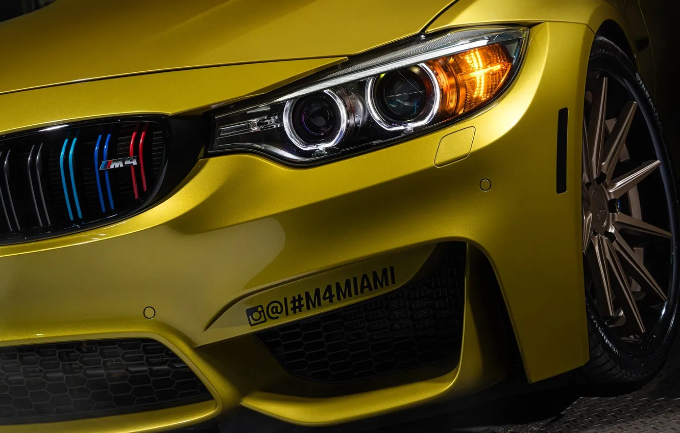 Photo wallpaper yellow, headlight, BMW, BMW, bumper, BMW M4
