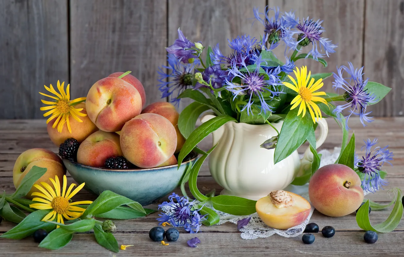 Photo wallpaper flowers, blueberries, vase, peaches, flower, BlackBerry, vase, blueberries