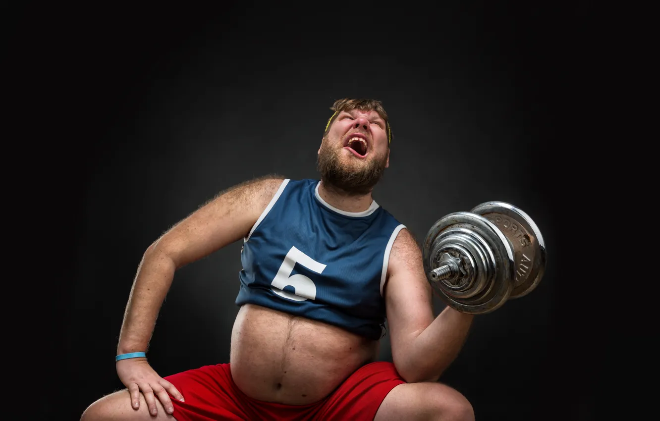 Photo wallpaper cry, fat, dumbbell
