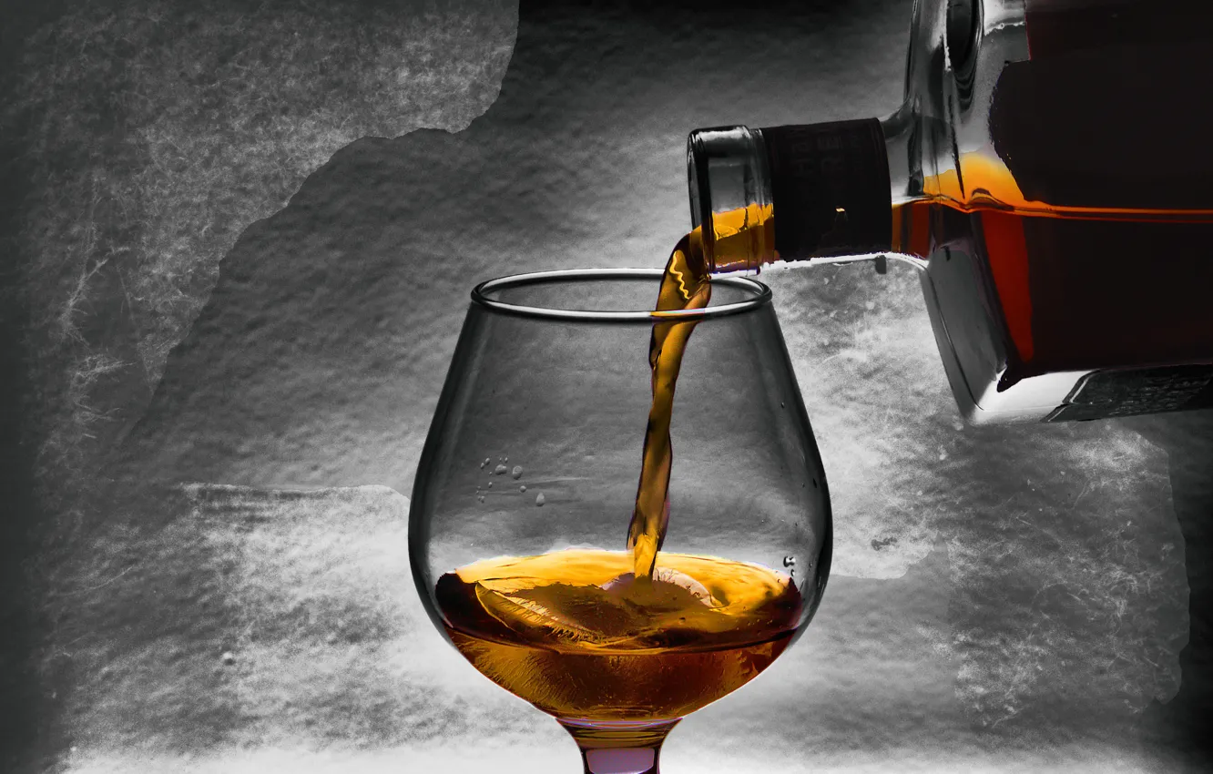 Photo wallpaper glass, bottle, alcohol