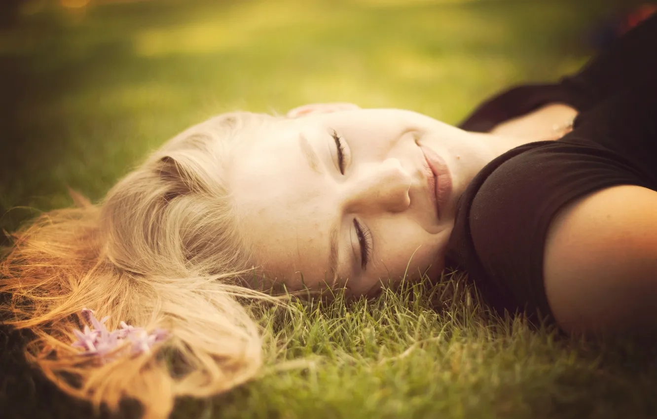 Photo wallpaper greens, grass, girl, joy, flowers, nature, smile, background