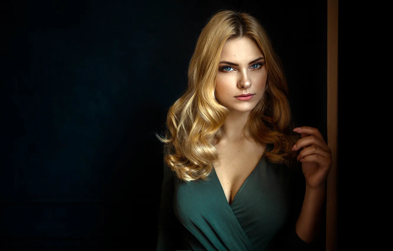 Photo wallpaper look, pose, background, model, portrait, makeup, dress, hairstyle