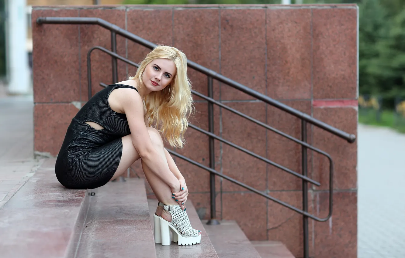 Photo wallpaper look, pose, wall, model, portrait, makeup, figure, dress