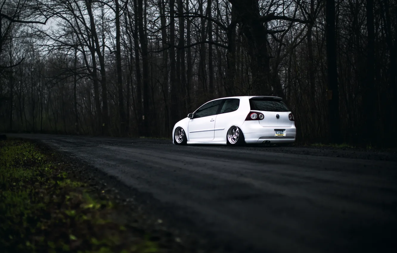 Photo wallpaper Volkswagen, white, Golf, GTI, Stance, MK5