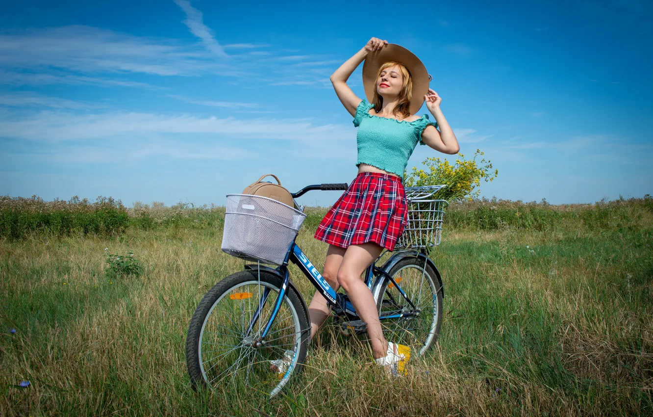 Photo wallpaper bike, hat, blonde, Victoria Borodinova