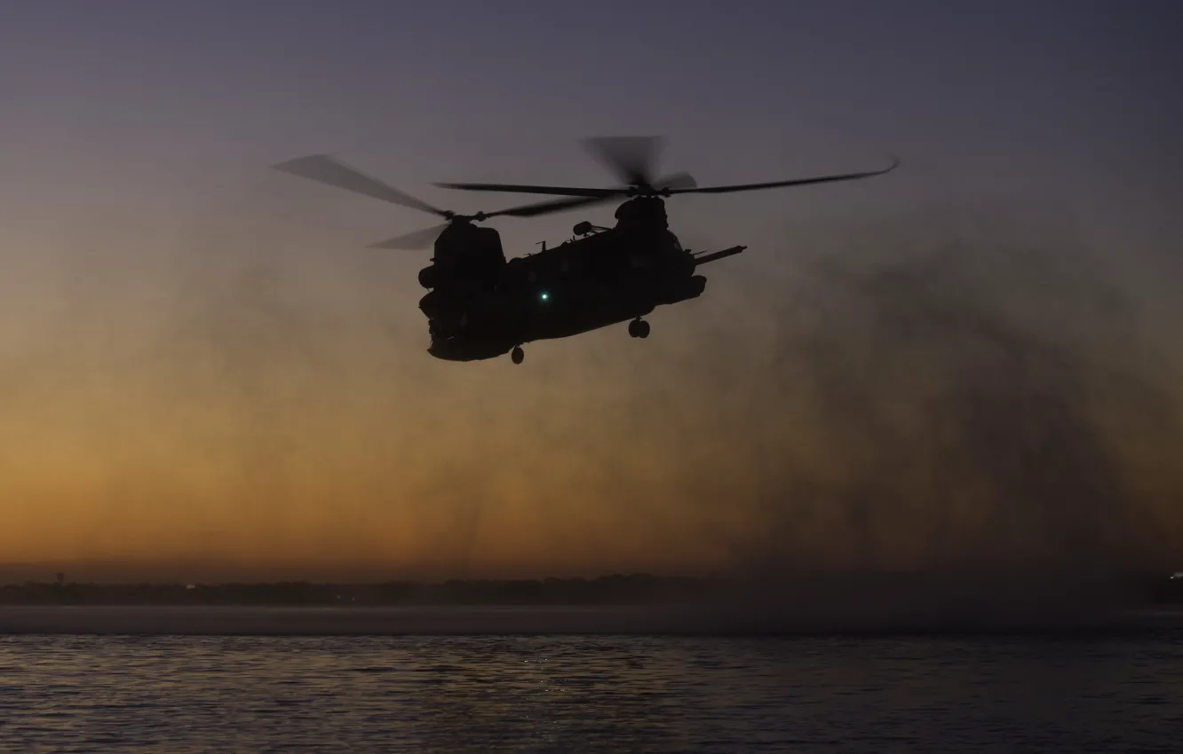Photo wallpaper glare, Boeing, twilight, CH-47 Chinook, military transport, Chinook