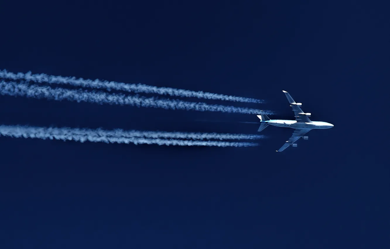 Photo wallpaper the sky, the plane, passenger, Boeing 747