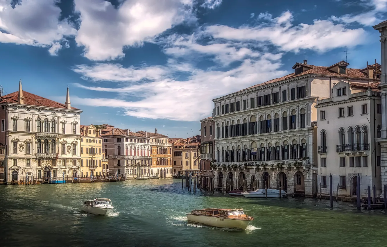 Photo wallpaper the sky, the sun, clouds, home, boats, Italy, Venice, channel