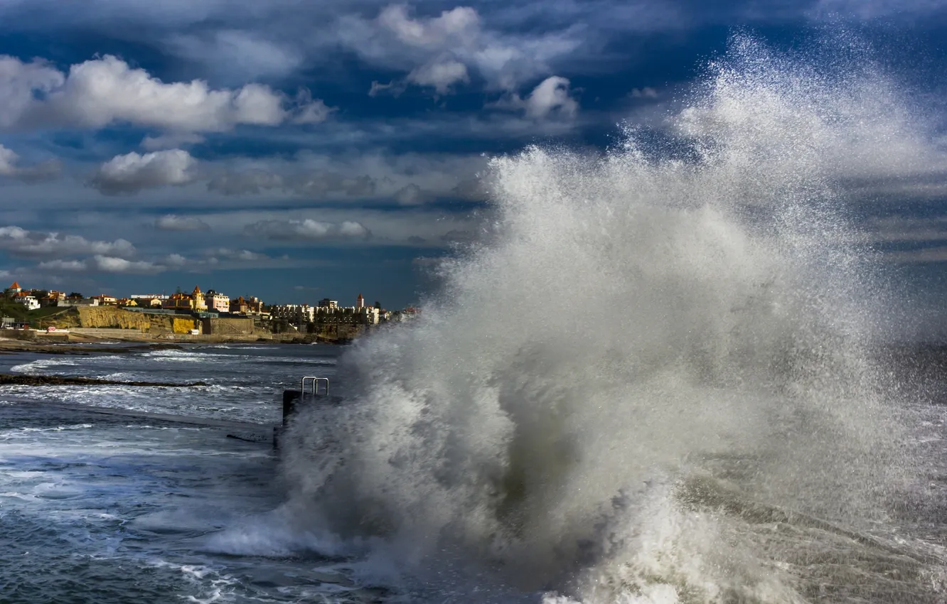 Photo wallpaper sea, wave, squirt, storm, the city, Estoril, Portugalia