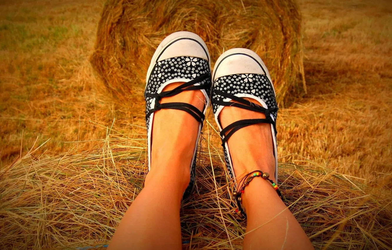 Photo wallpaper grass, decoration, nature, background, mood, Wallpaper, shoes, bracelet