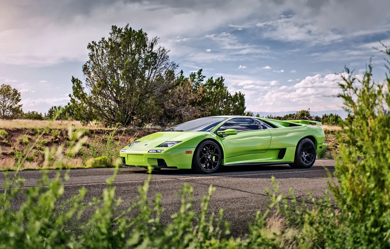 Photo wallpaper lamborghini, supercar, diablo, lunchbox photoworks