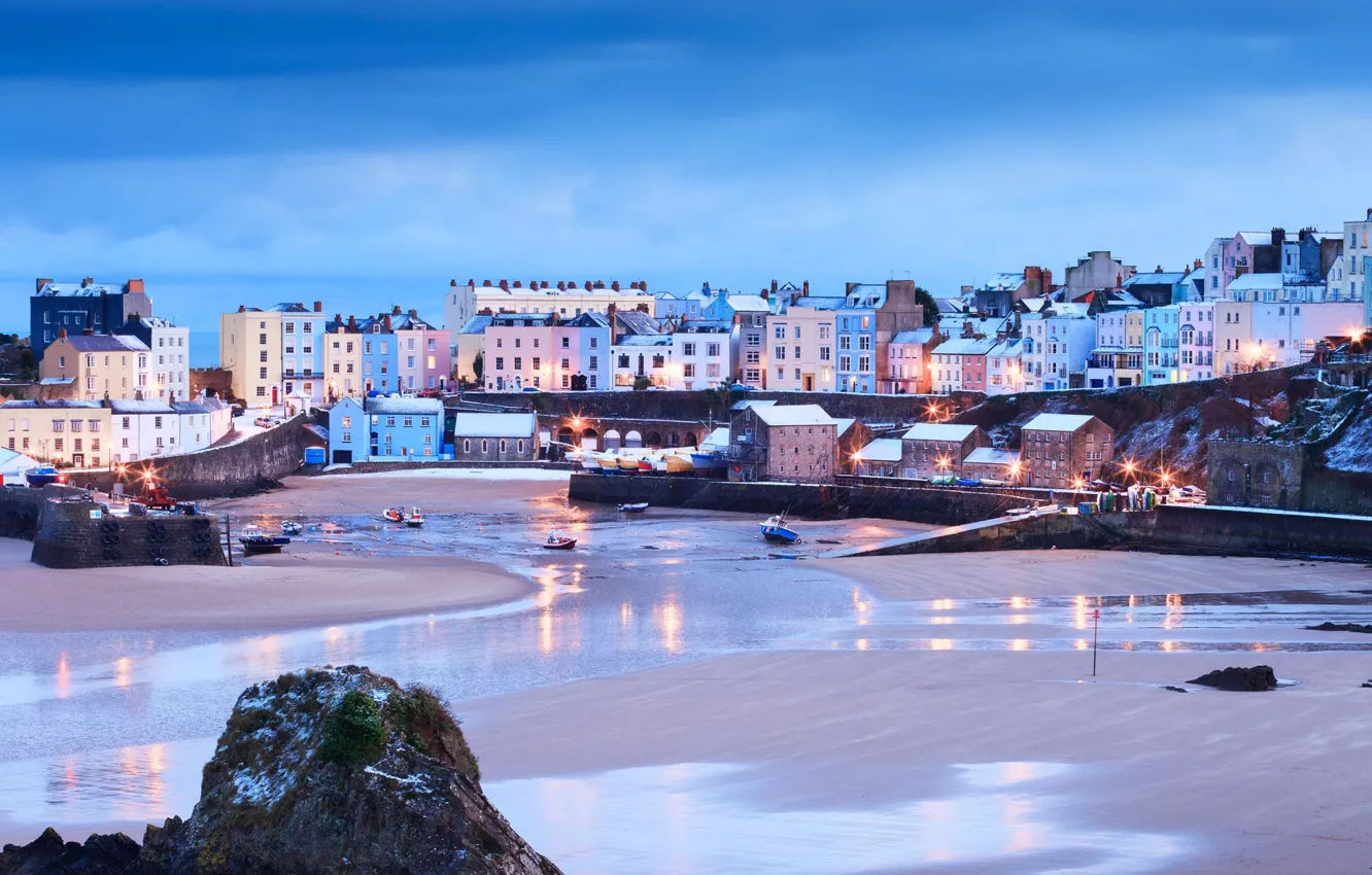 Photo wallpaper winter, home, harbour, Wales, Tenby